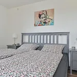 Ruhige Mit Panoramablick Apartment