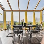 Ruhige Mit Panoramablick *