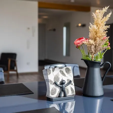 شقة Ruhige Mit Panoramablick