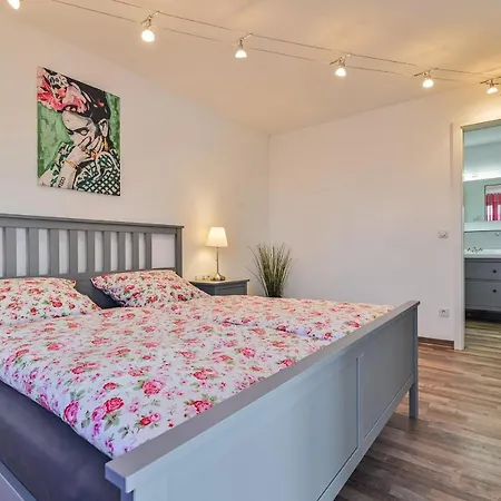 Ruhige Mit Panoramablick Apartment Ingoldingen