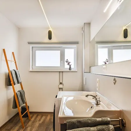 شقة Ruhige Mit Panoramablick