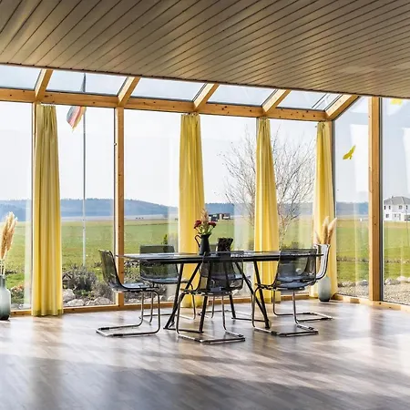 Ruhige Mit Panoramablick Ingoldingen